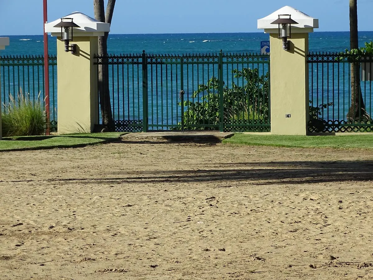 Aquatika Beachfront And Rainforest Views Appartamento Loiza